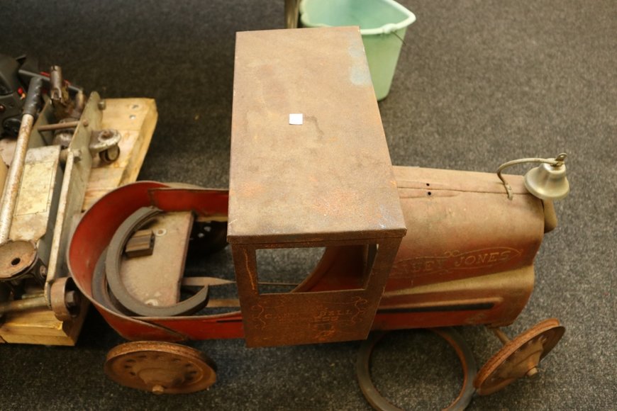 Image for Gallery Auction with Nautical Items and Tools: 9-26-19