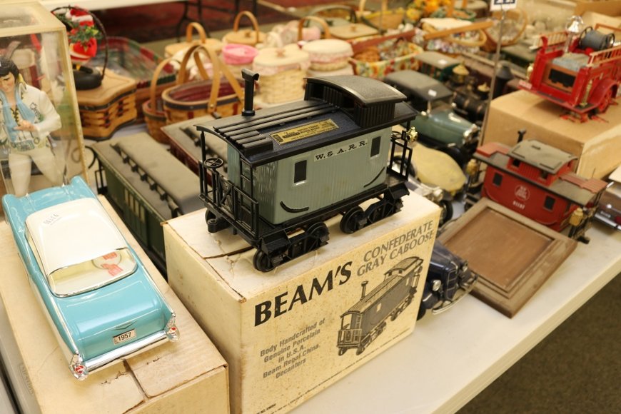 Image for Gallery Auction with Nautical Items and Tools: 9-26-19