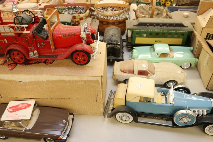 Image for Gallery Auction with Nautical Items and Tools: 9-26-19