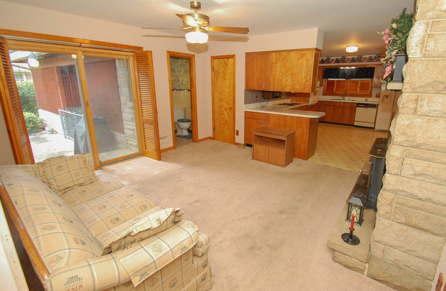 Image for Absolute Real Estate Auction in Louisville