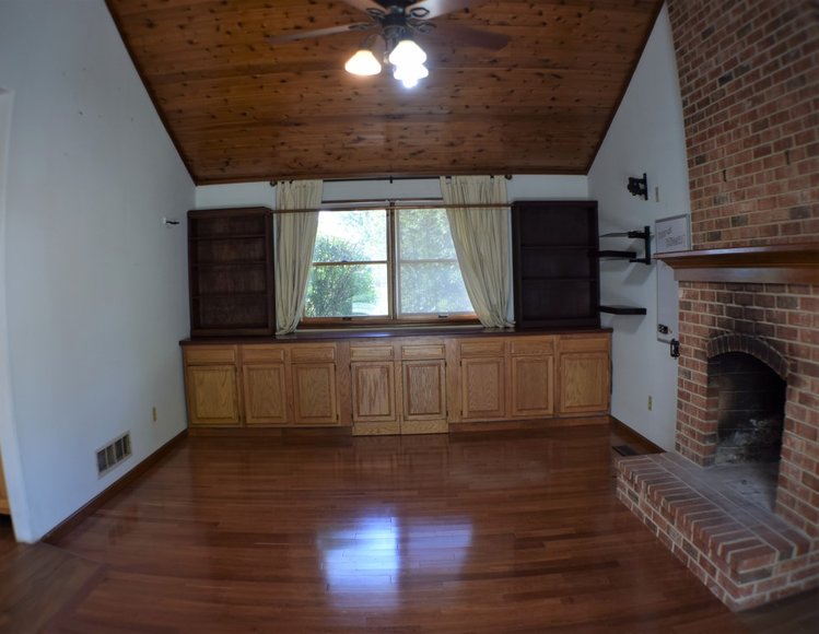 Image for Real Estate Auction - Sellersville, PA: 10-9-19