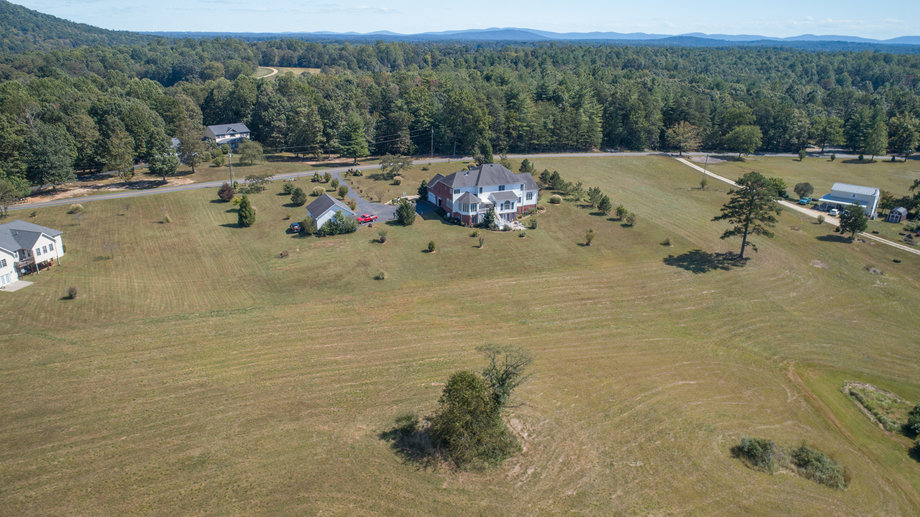 Image for Stately 5 BR/5.5 BA Home on 3.5 +/- Acres in Albemarle County, VA--SELLING to the HIGHEST BIDDER!!