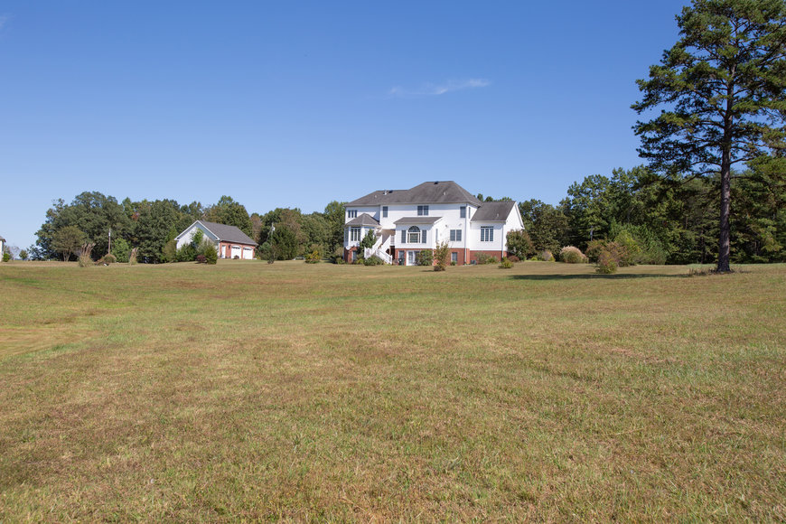 Image for Stately 5 BR/5.5 BA Home on 3.5 +/- Acres in Albemarle County, VA--SELLING to the HIGHEST BIDDER!!