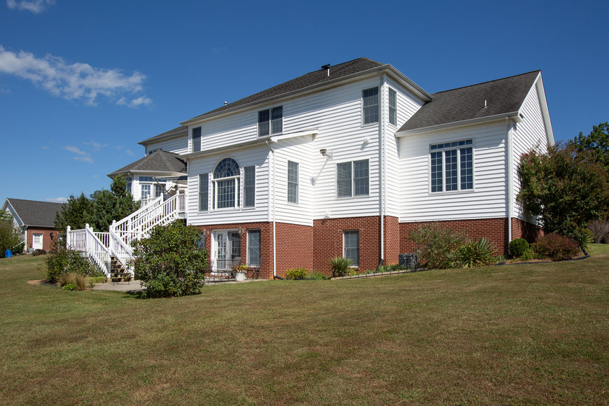 Image for Stately 5 BR/5.5 BA Home on 3.5 +/- Acres in Albemarle County, VA--SELLING to the HIGHEST BIDDER!!