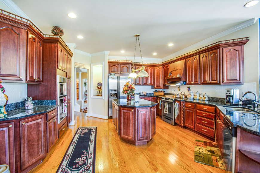 Image for Stately 5 BR/5.5 BA Home on 3.5 +/- Acres in Albemarle County, VA--SELLING to the HIGHEST BIDDER!!