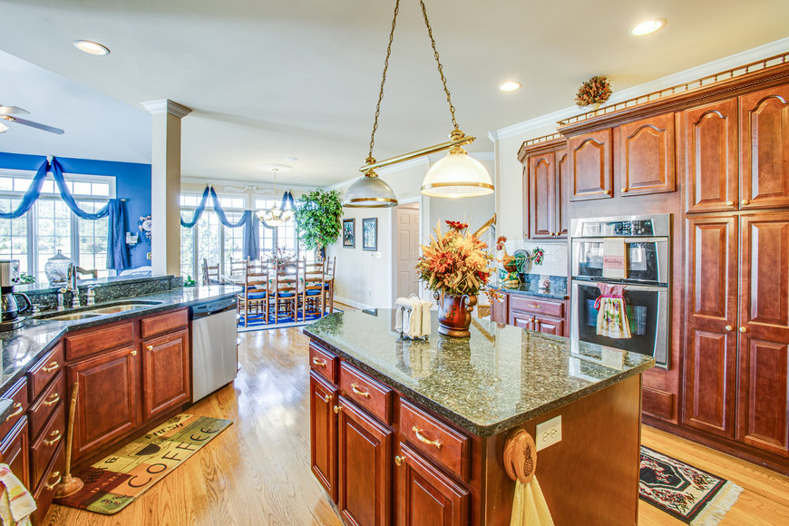 Image for Stately 5 BR/5.5 BA Home on 3.5 +/- Acres in Albemarle County, VA--SELLING to the HIGHEST BIDDER!!