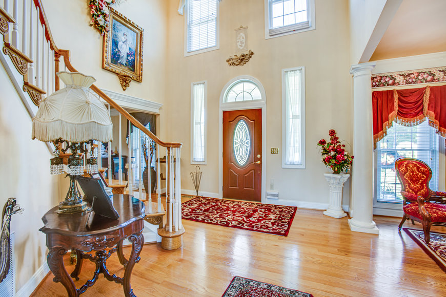 Image for Stately 5 BR/5.5 BA Home on 3.5 +/- Acres in Albemarle County, VA--SELLING to the HIGHEST BIDDER!!