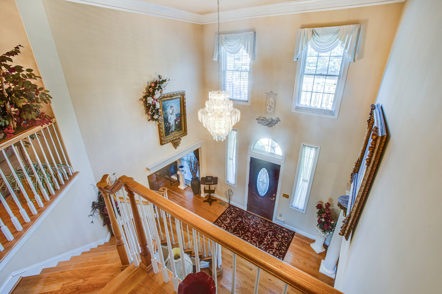 Image for Stately 5 BR/5.5 BA Home on 3.5 +/- Acres in Albemarle County, VA--SELLING to the HIGHEST BIDDER!!