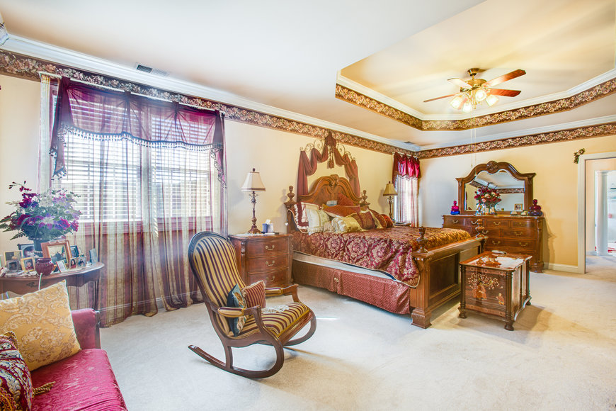 Image for Stately 5 BR/5.5 BA Home on 3.5 +/- Acres in Albemarle County, VA--SELLING to the HIGHEST BIDDER!!