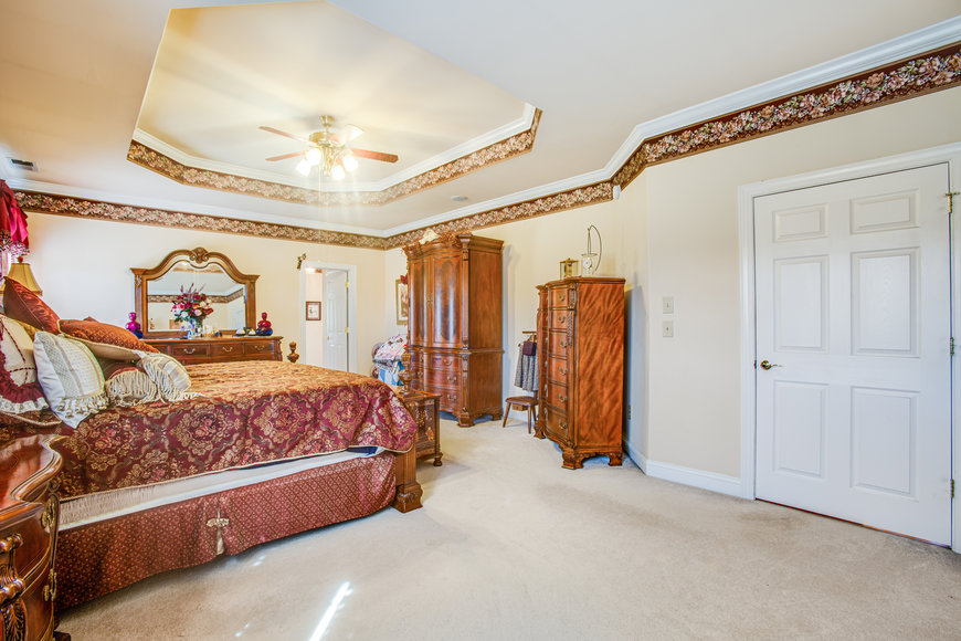 Image for Stately 5 BR/5.5 BA Home on 3.5 +/- Acres in Albemarle County, VA--SELLING to the HIGHEST BIDDER!!