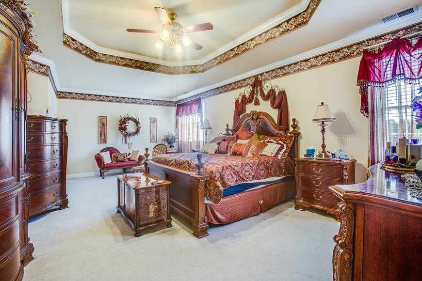 Image for Stately 5 BR/5.5 BA Home on 3.5 +/- Acres in Albemarle County, VA--SELLING to the HIGHEST BIDDER!!