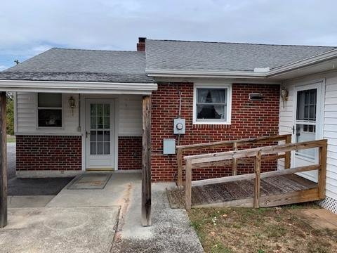 Image for Beautiful Well Kept Home Near Berkeley Springs WV