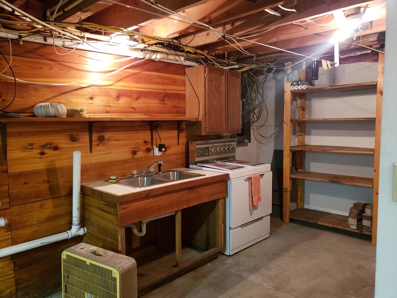 Image for Beautiful Well Kept Home Near Berkeley Springs WV