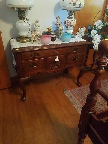 Image for Online Estate Auction of Shirley Grindstaff -- Over 60 Years of Collecting