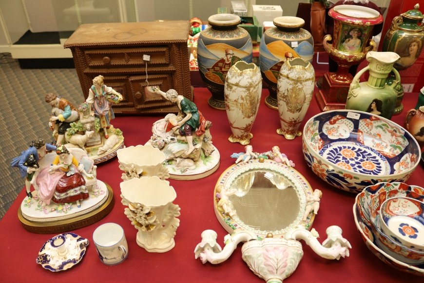 Image for Gallery Auction with Discovery Art: 10-10-19