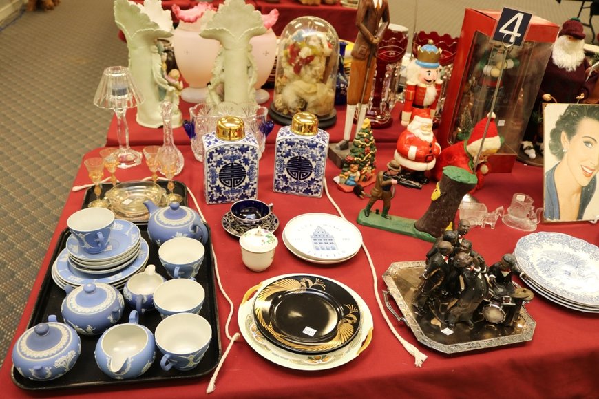 Image for Gallery Auction with Discovery Art: 10-10-19