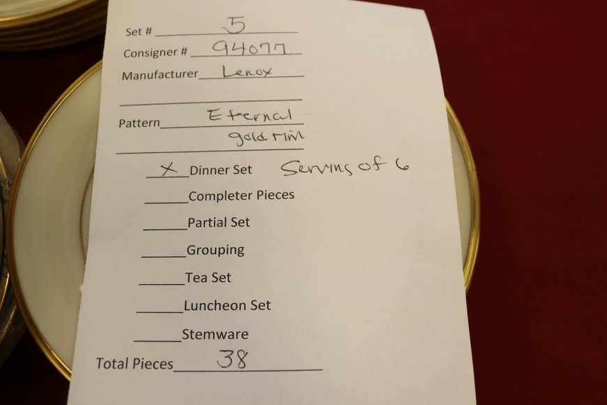 Image for Gallery Auction with Discovery Art: 10-10-19