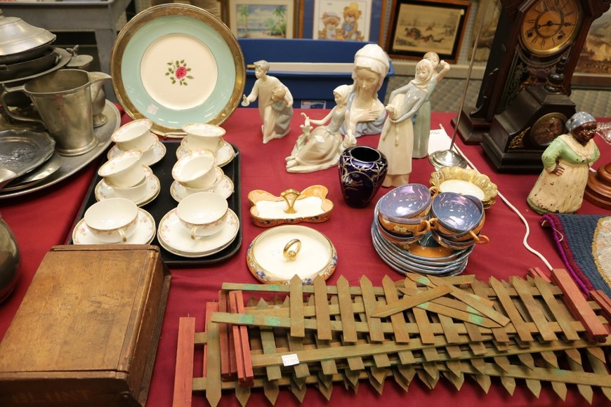 Image for Gallery Auction with Discovery Art: 10-10-19