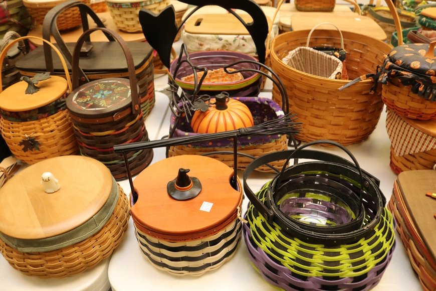 Image for Gallery Auction with Discovery Art: 10-10-19