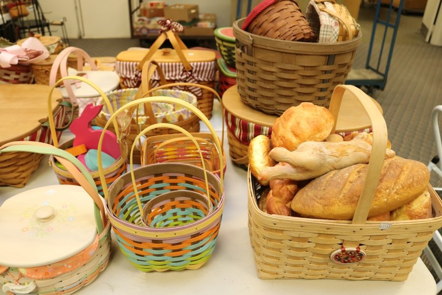 Image for Gallery Auction with Discovery Art: 10-10-19