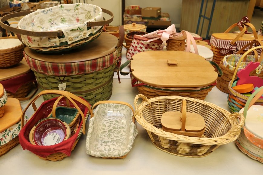 Image for Gallery Auction with Discovery Art: 10-10-19