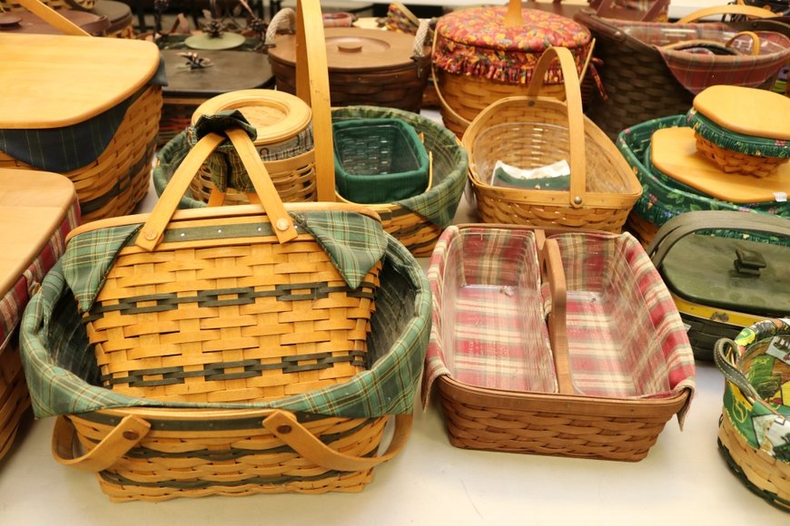 Image for Gallery Auction with Discovery Art: 10-10-19