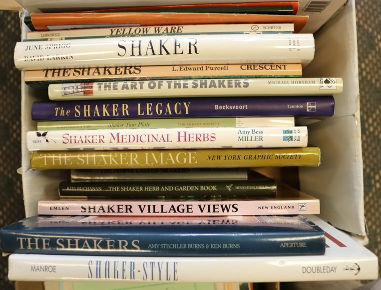 Image for Gallery Auction with Discovery Art: 10-10-19