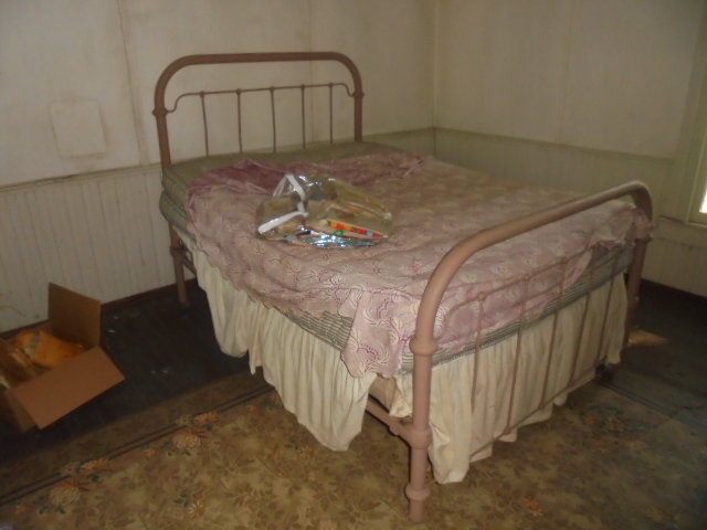 Image for ESTATE AUCTION