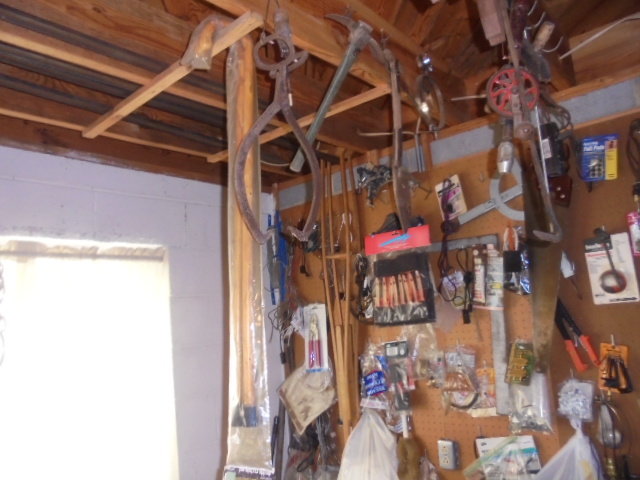 Image for ESTATE AUCTION