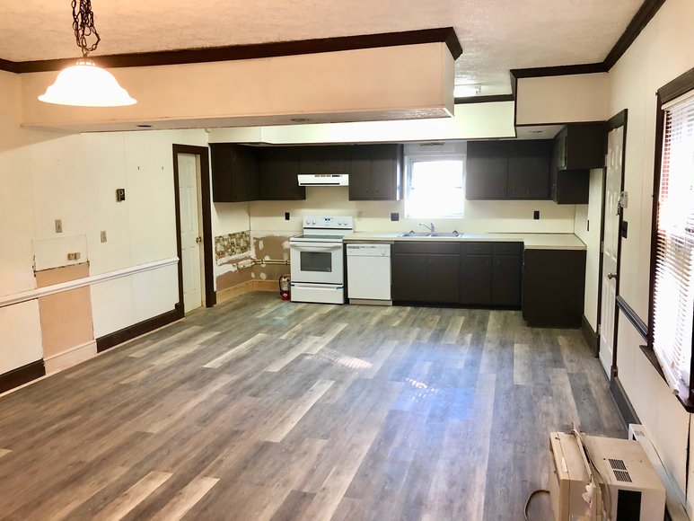 Image for 2 BR/1.5 BA Home on .39 +/- Acre Lot in the Town of Luray, VA--SELLS to the HIGHEST BIDDER via ONLINE ONLY BIDDING!!