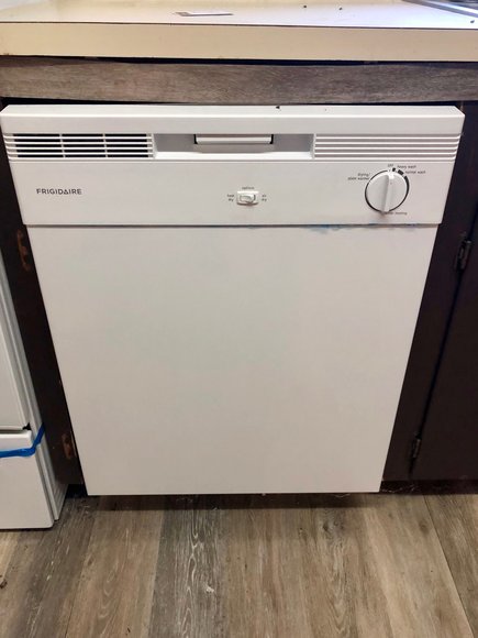 Image for 2 BR/1.5 BA Home on .39 +/- Acre Lot in the Town of Luray, VA--SELLS to the HIGHEST BIDDER via ONLINE ONLY BIDDING!!