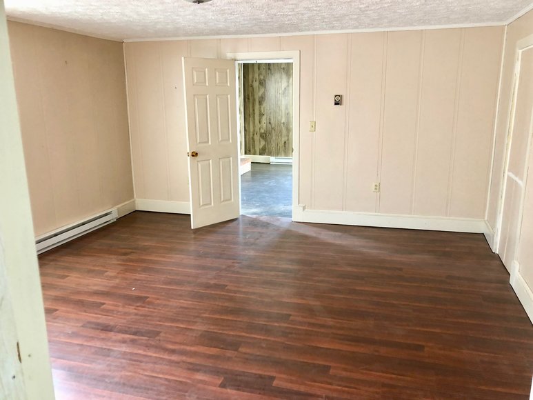 Image for 2 BR/1.5 BA Home on .39 +/- Acre Lot in the Town of Luray, VA--SELLS to the HIGHEST BIDDER via ONLINE ONLY BIDDING!!