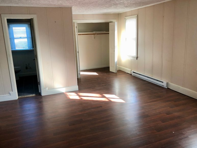 Image for 2 BR/1.5 BA Home on .39 +/- Acre Lot in the Town of Luray, VA--SELLS to the HIGHEST BIDDER via ONLINE ONLY BIDDING!!