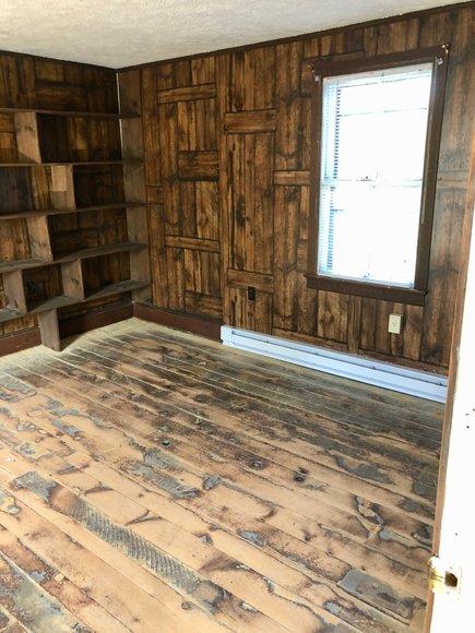 Image for 2 BR/1.5 BA Home on .39 +/- Acre Lot in the Town of Luray, VA--SELLS to the HIGHEST BIDDER via ONLINE ONLY BIDDING!!