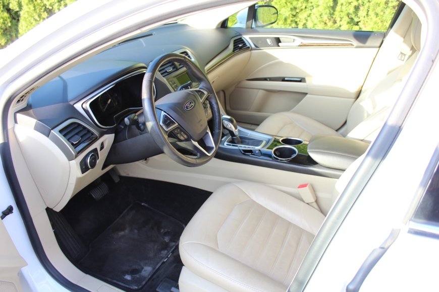 Image for Gallery Auction with Vehicles: 10-24-19