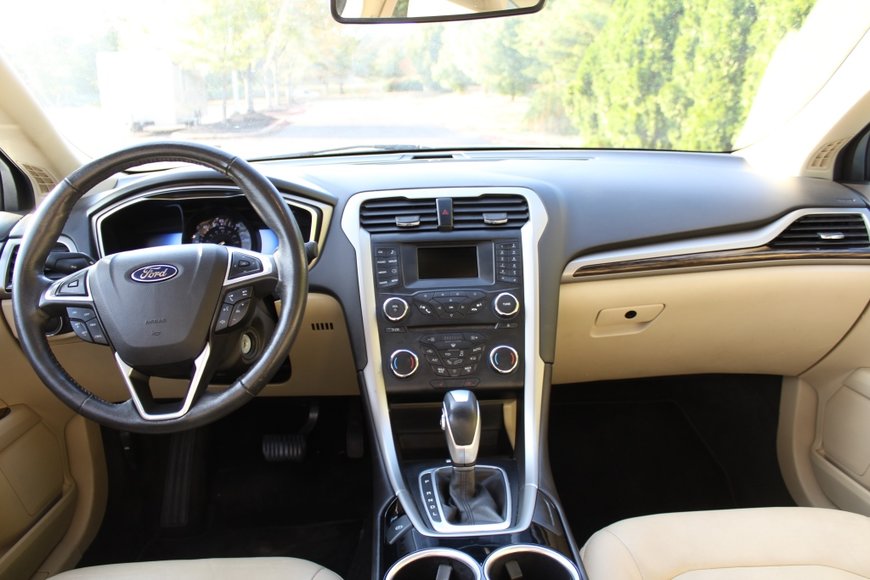 Image for Gallery Auction with Vehicles: 10-24-19