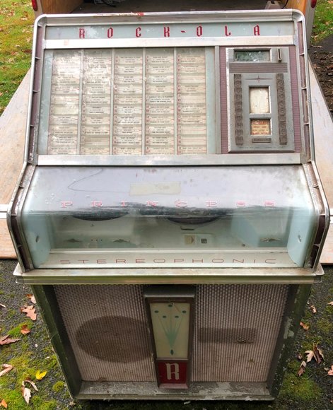 Image for Gallery Auction with Vehicles: 10-24-19