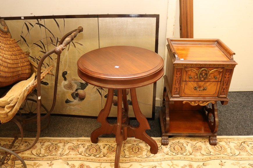 Image for Gallery Auction with Vehicles: 10-24-19