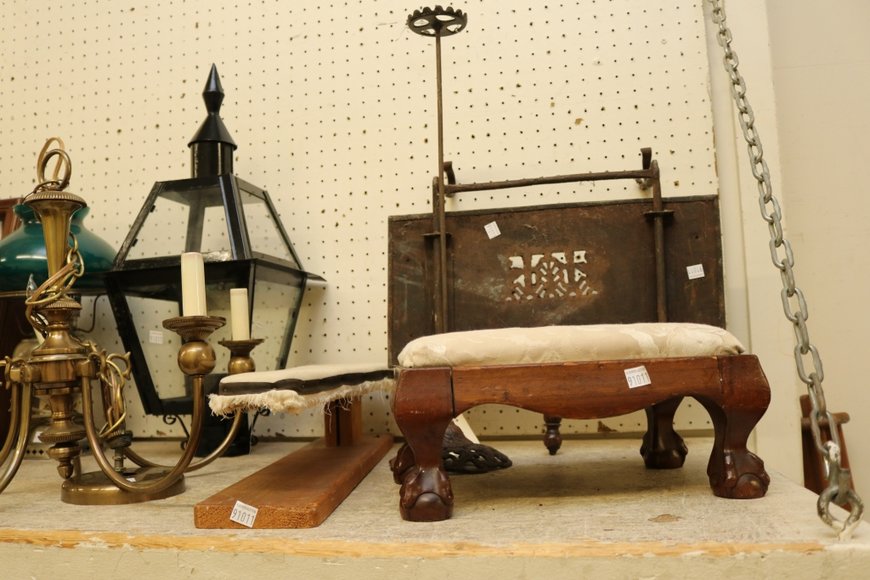 Image for Gallery Auction with Vehicles: 10-24-19