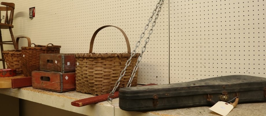 Image for Gallery Auction with Vehicles: 10-24-19