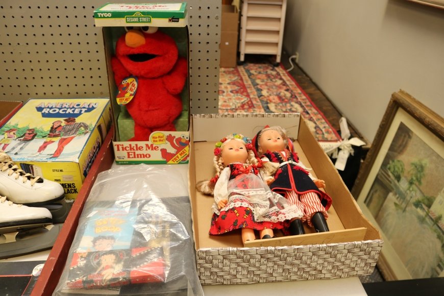 Image for Gallery Auction with Vehicles: 10-24-19