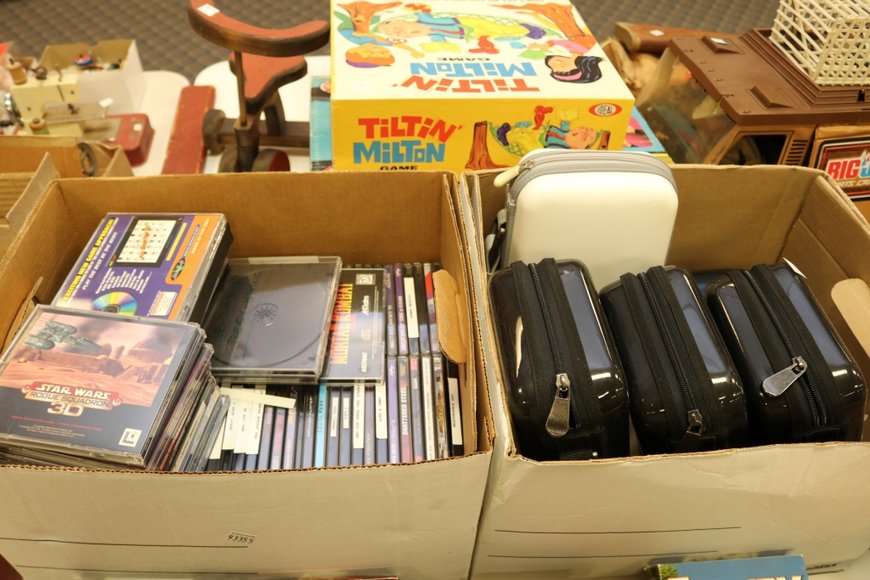 Image for Gallery Auction with Vehicles: 10-24-19