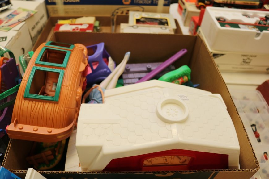 Image for Gallery Auction with Vehicles: 10-24-19