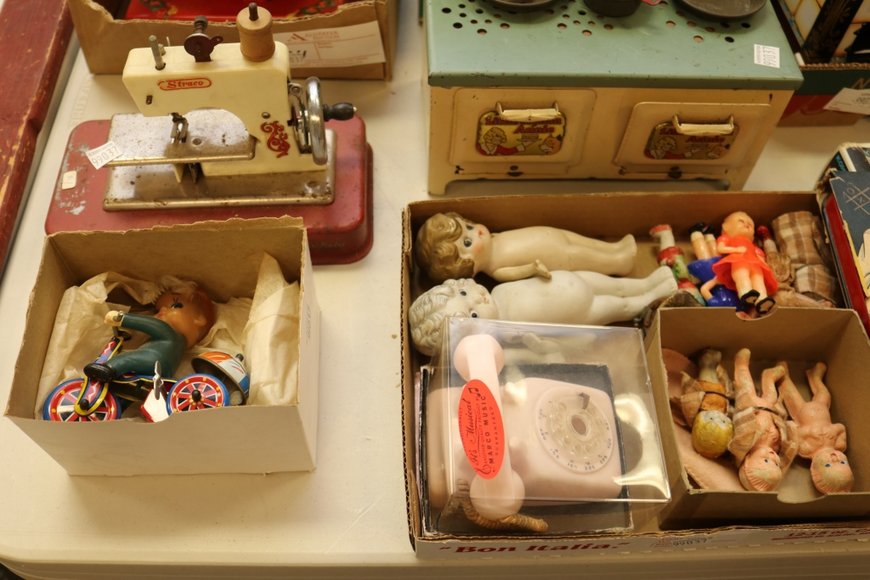 Image for Gallery Auction with Vehicles: 10-24-19