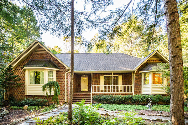 Image for Well Built 5 BR/3.5 BA Brick Home on 4.9 +/- Acres in Desirable 