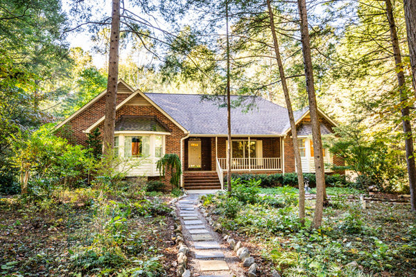 Image for Well Built 5 BR/3.5 BA Brick Home on 4.9 +/- Acres in Desirable 