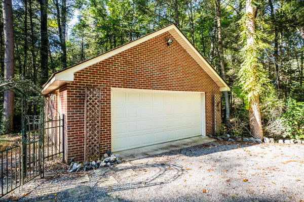 Image for Well Built 5 BR/3.5 BA Brick Home on 4.9 +/- Acres in Desirable 