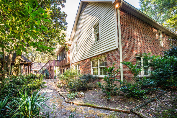 Image for Well Built 5 BR/3.5 BA Brick Home on 4.9 +/- Acres in Desirable 