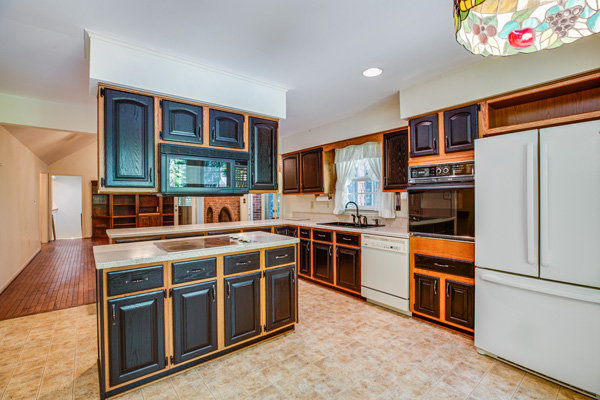 Image for Well Built 5 BR/3.5 BA Brick Home on 4.9 +/- Acres in Desirable 