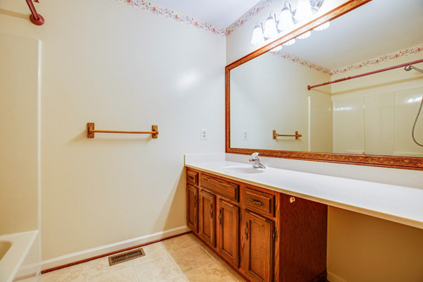 Image for Well Built 5 BR/3.5 BA Brick Home on 4.9 +/- Acres in Desirable 